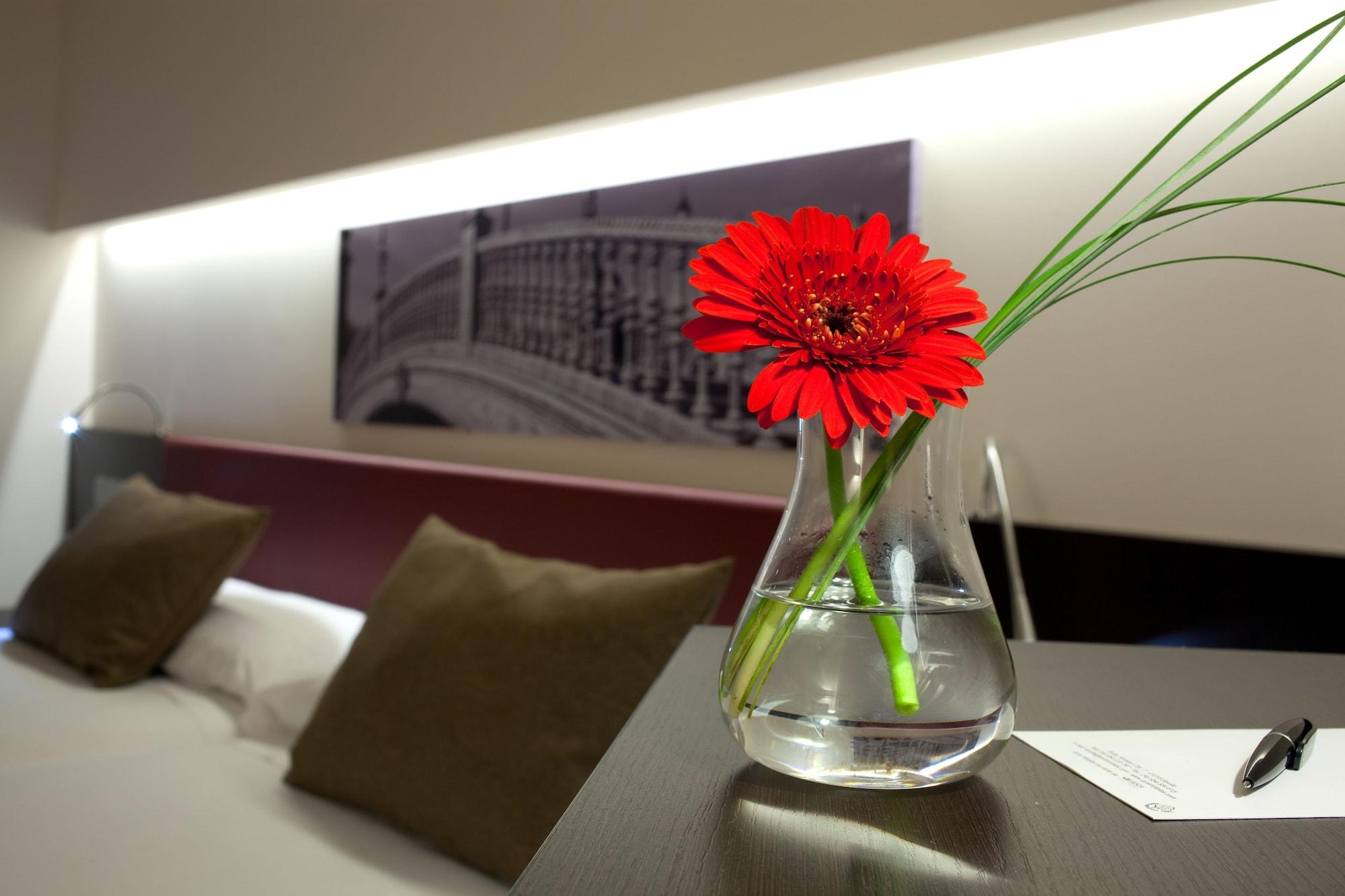 Only Hotel 5*